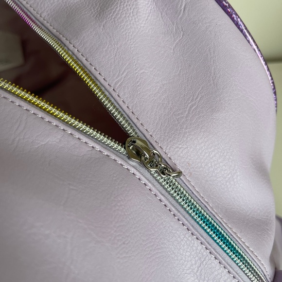 Kids Duffle Bag Unicorn Lilac color - Picture 4 of 6